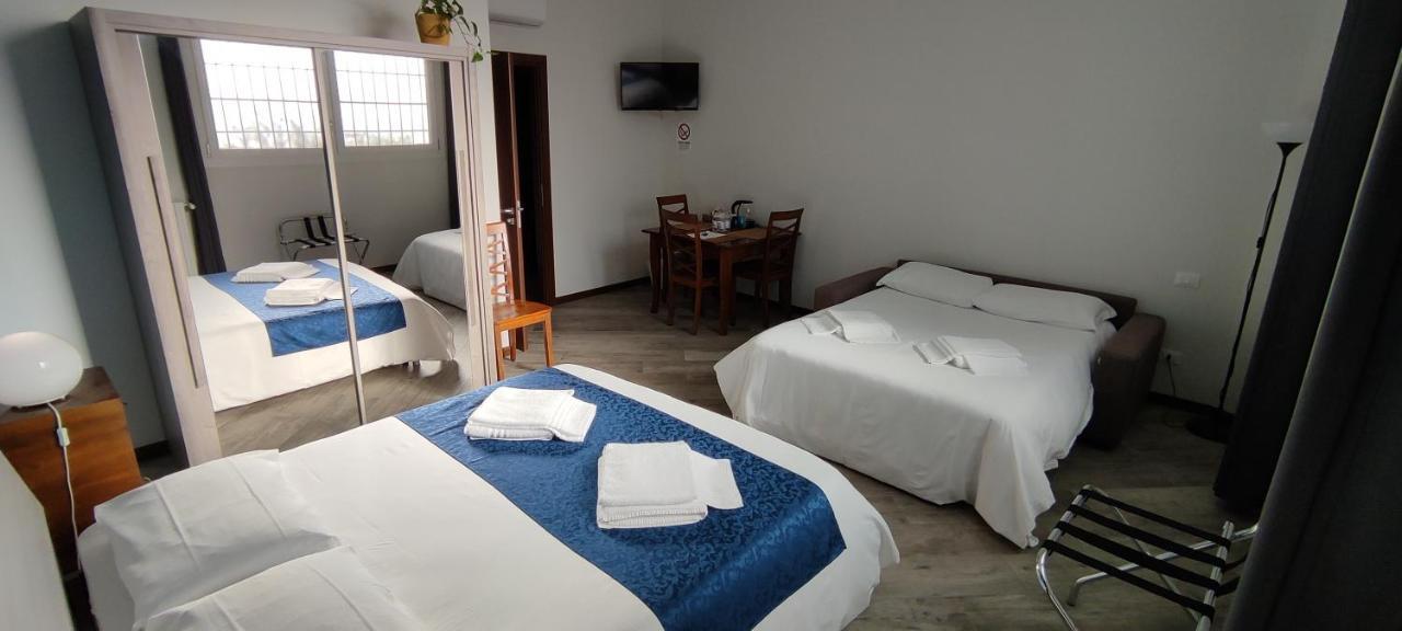 Sansirofiera Rooms Milão Exterior foto